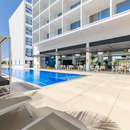 Hotel Seasons (adults Only) 4*