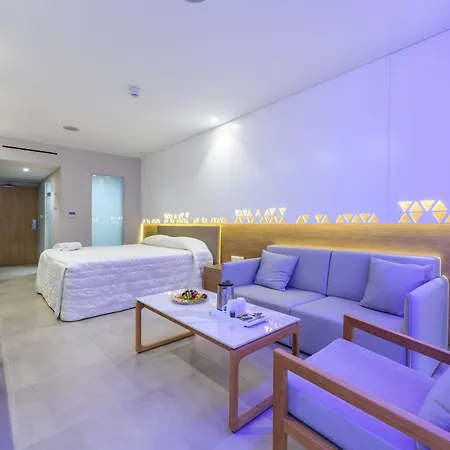 Seasons (adults Only) Hotel 4*