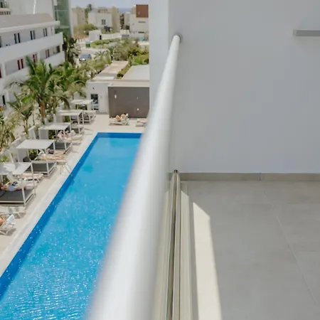 Seasons (adults Only) 4*