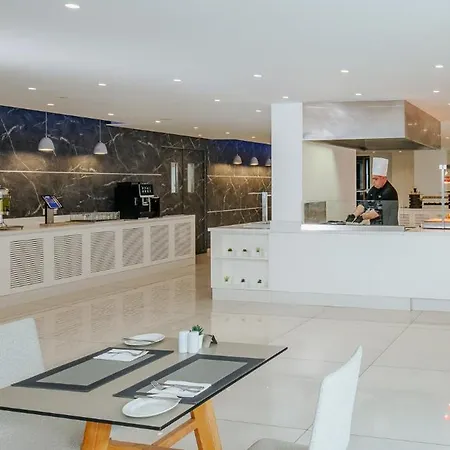 Seasons (adults Only) Hotel