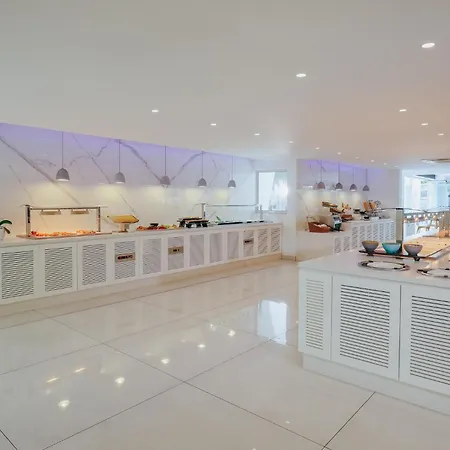 Hotel Seasons (adults Only) 4*