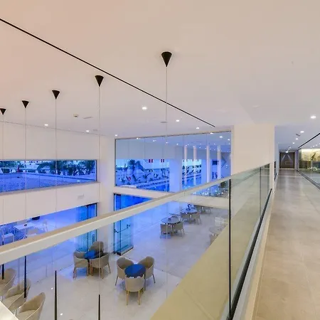 Hotel Seasons (adults Only) 4*