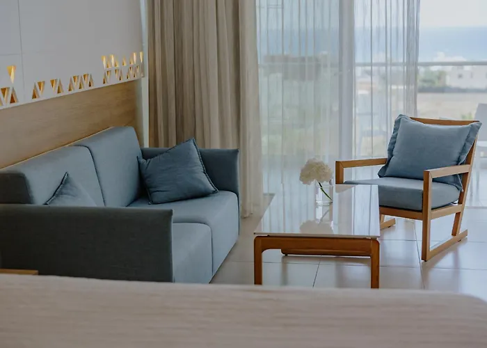 Hotel Seasons (adults Only) 4*