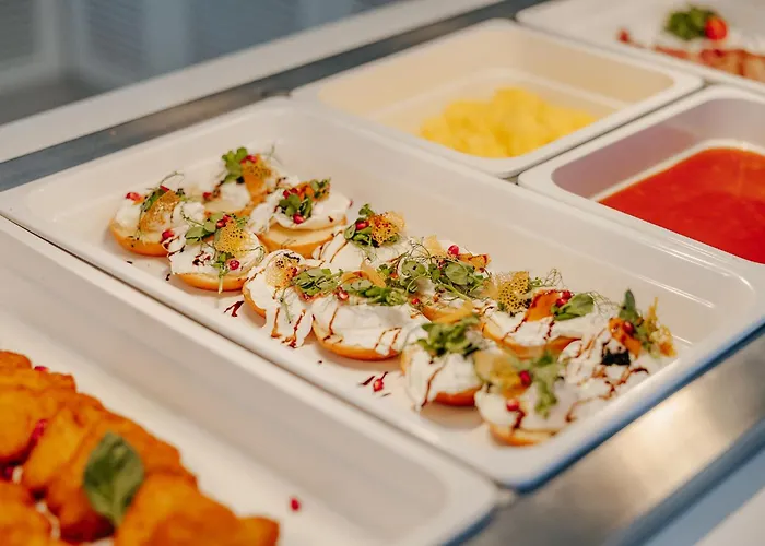 Seasons (adults Only) Hotel 4*