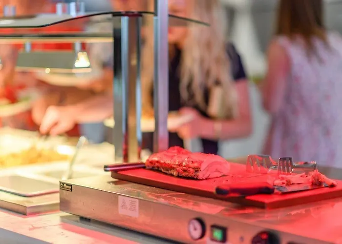 Hotel Seasons (adults Only)