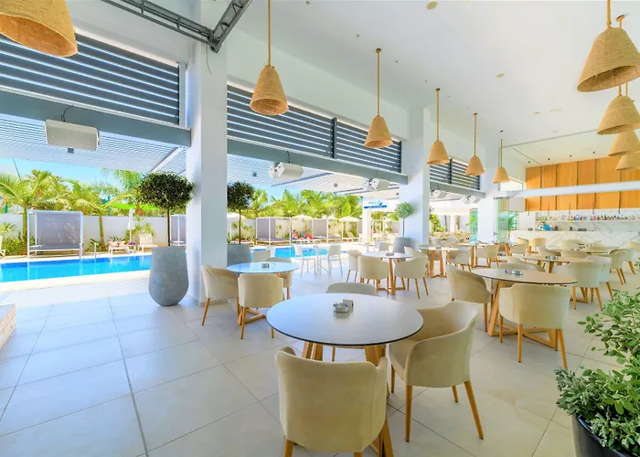 Hotel Seasons (adults Only) 4*