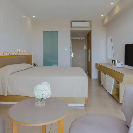 Seasons (adults Only) Hotel 4*