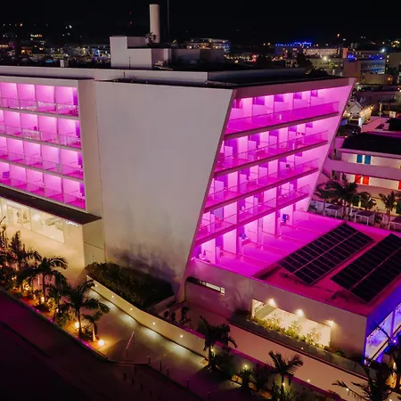 Seasons (adults Only) 4* Ayia Napa
