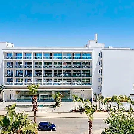 Seasons (adults Only) Hotel 4*