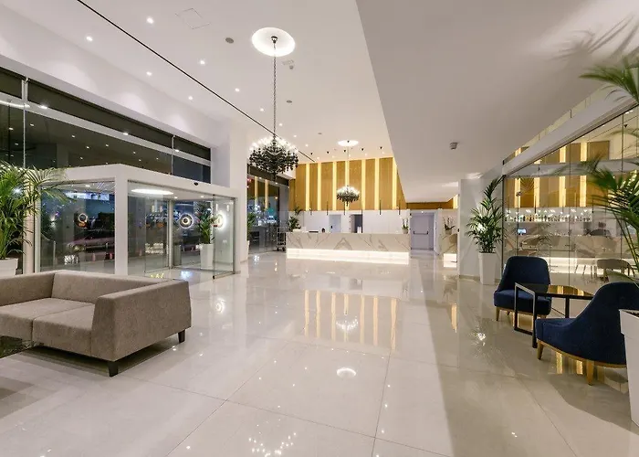 Seasons (adults Only) Hotell 4*