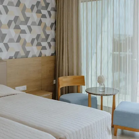 Seasons (adults Only) Hotel 4*