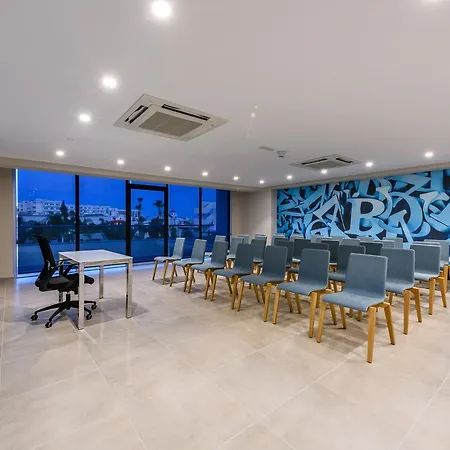 Hotel Seasons (adults Only)