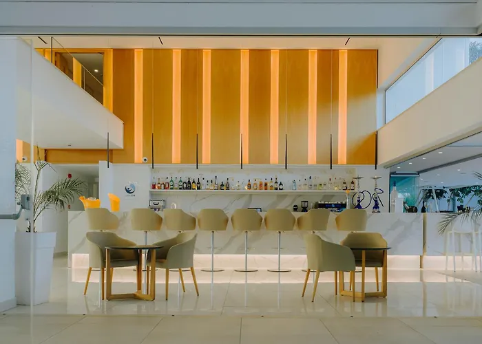 Seasons (adults Only) 4*